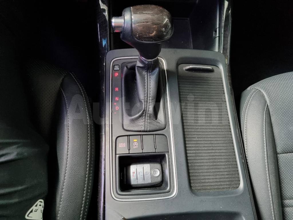2015 KIA  SORENTO P.SUNROOF, PRESTIGE - 25