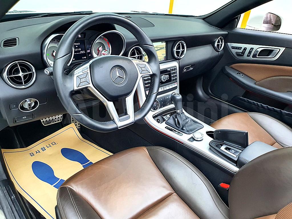 WDDPK4JA8DF052119 2013 MERCEDES BENZ SLK CLASS SLK200 BLUEEFFICIENCY R172-5