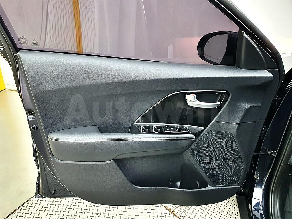2020 KIA  NIRO 1.6 HEV PRESTIGE - 8