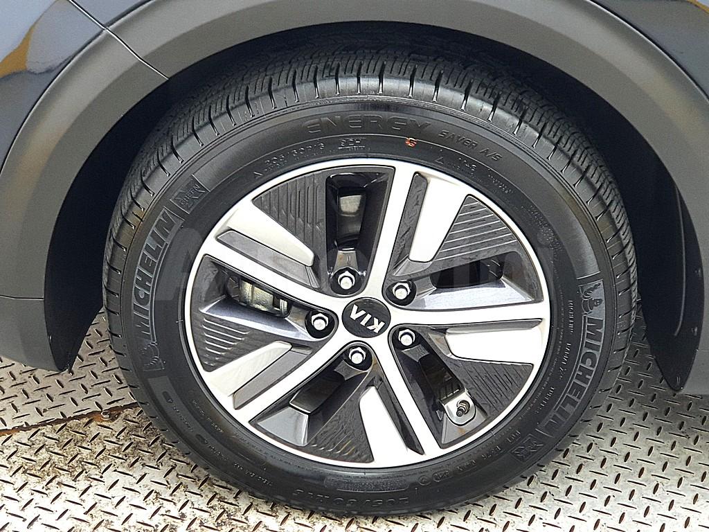 2020 KIA  NIRO 1.6 HEV PRESTIGE - 17