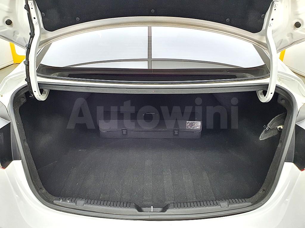 2015 HYUNDAI  AVANTE ELANTRA 1.6 GDI MODERN BASIC - 15