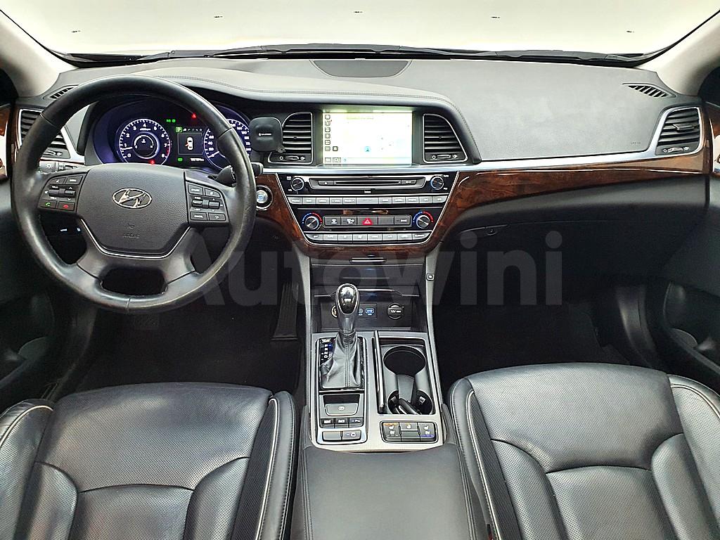 KMHFM411BFA005808 2015 HYUNDAI ASLAN G300 MODERN-4