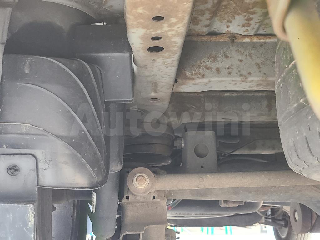2011 HYUNDAI GRAND STAREX H-1 PREMIUM-12SEAT - 32