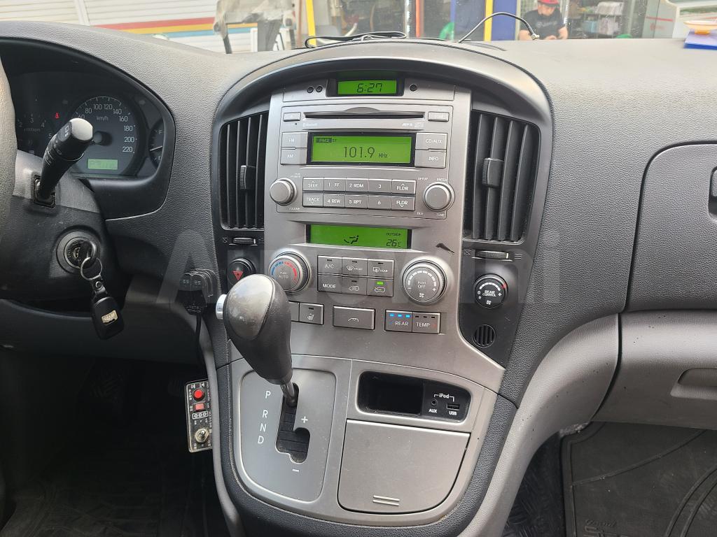 2011 HYUNDAI GRAND STAREX H-1 PREMIUM-12SEAT - 23