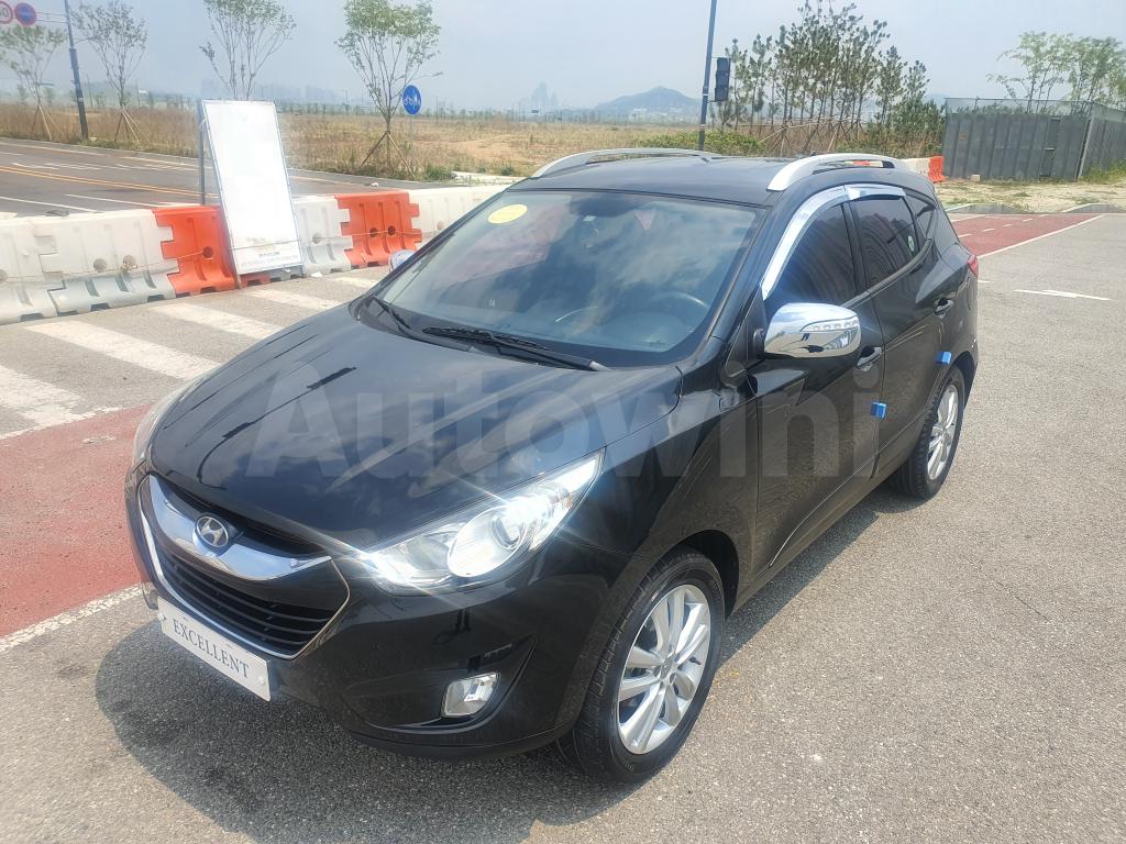 KMHJU81VBBU271954 2011 HYUNDAI TUCSON IX S.KEY+LED+R18+ANDROID+NO ACCID-0