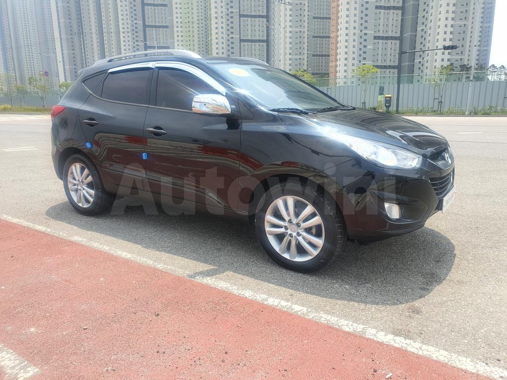 KMHJU81VBBU271954 2011 HYUNDAI TUCSON IX S.KEY+LED+R18+ANDROID+NO ACCID-3