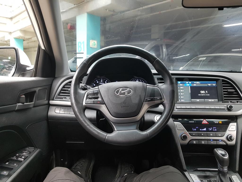 2018 HYUNDAI AVANTE AD ELANTRA L(18R+S*KEY+FULLAUTO+GPS+LEATH - 11