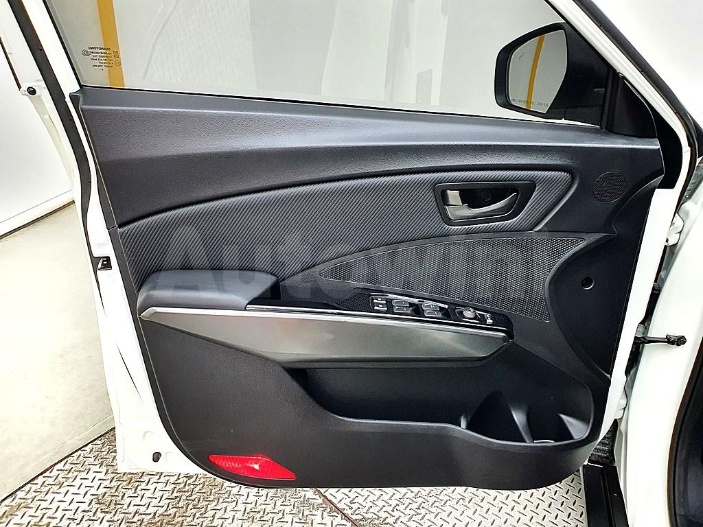 2021 SSANGYONG VERY TIVOLI GASOLINE V3 2WD - 8