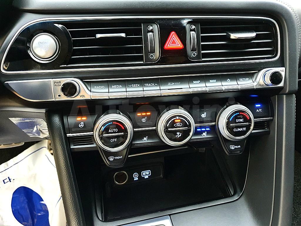2018 GENESIS G70 2.0T 2WD SUPREME - 13