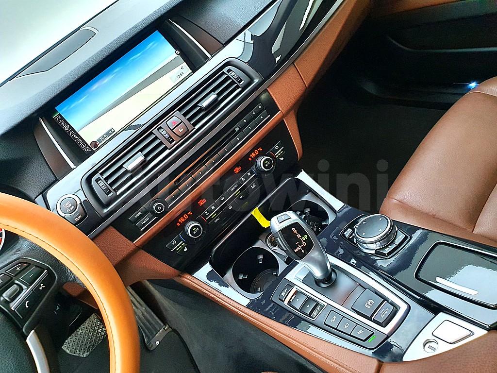 2016 BMW 5 SERIES F10  520D XDRIVE M AERODYNAMIC - 11
