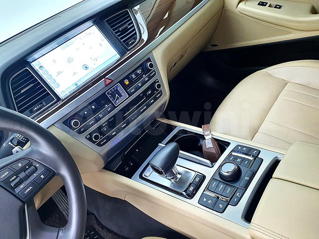 2018 GENESIS G80 3.3 GDI 2WD PREMIUM LUXURY - 10