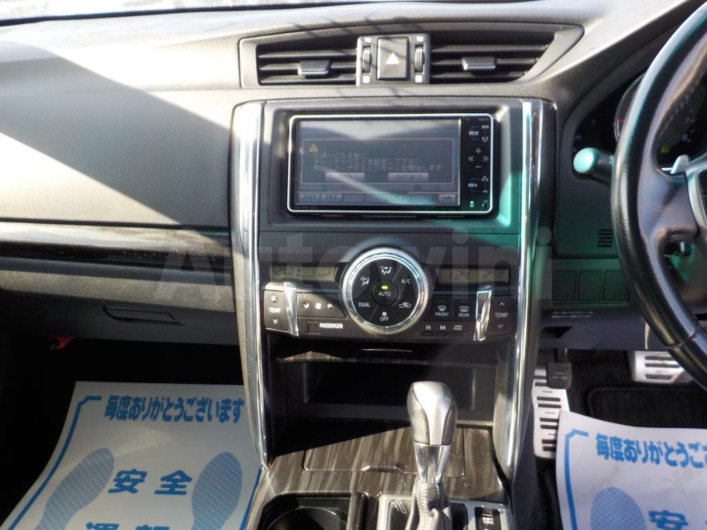 2010 TOYOTA MARK X 250GS - 10