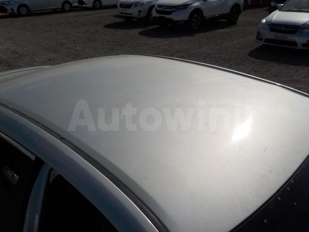 2010 TOYOTA MARK X 250GS - 22