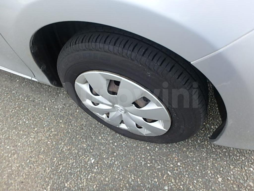 2011 TOYOTA VITZ F SMART - 9