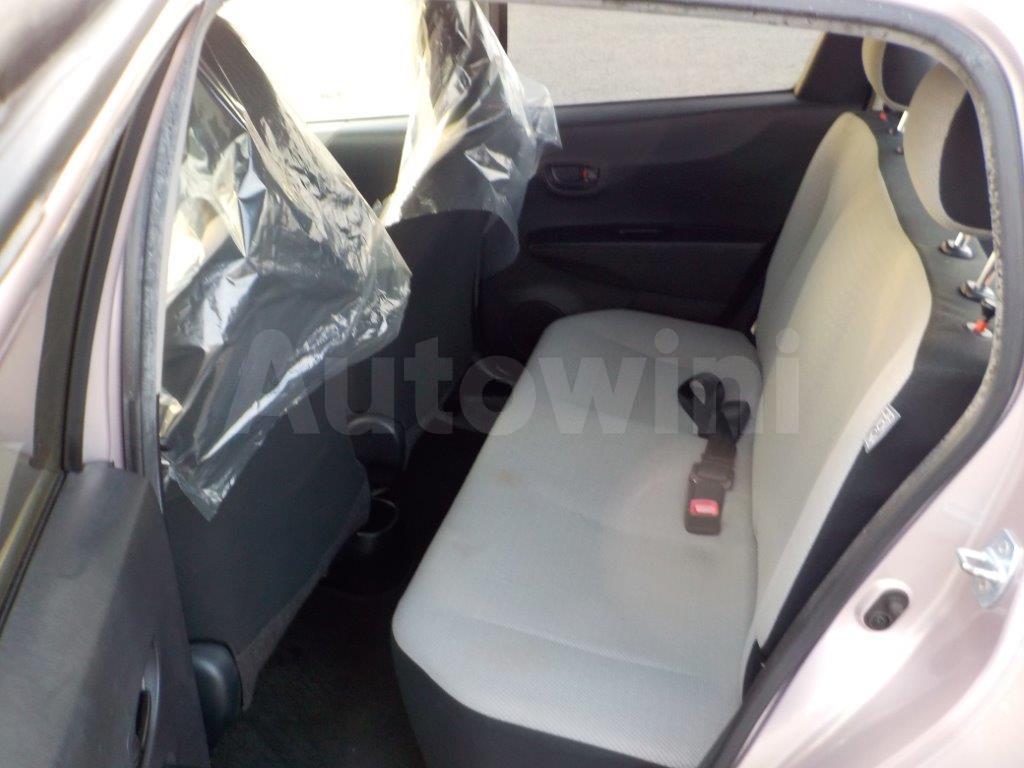 2011 TOYOTA VITZ F - 15