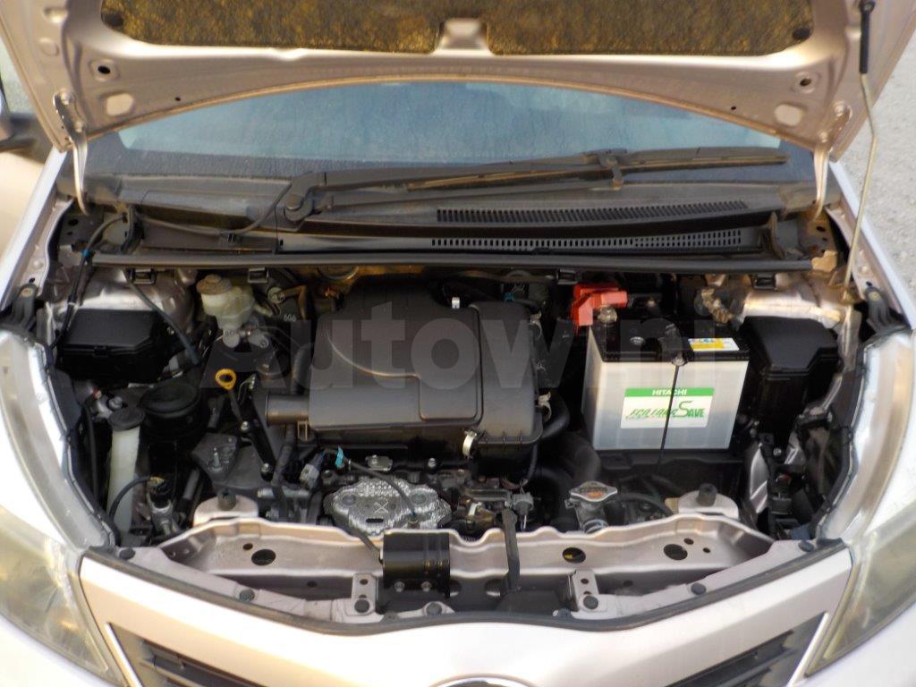2011 TOYOTA VITZ F - 20