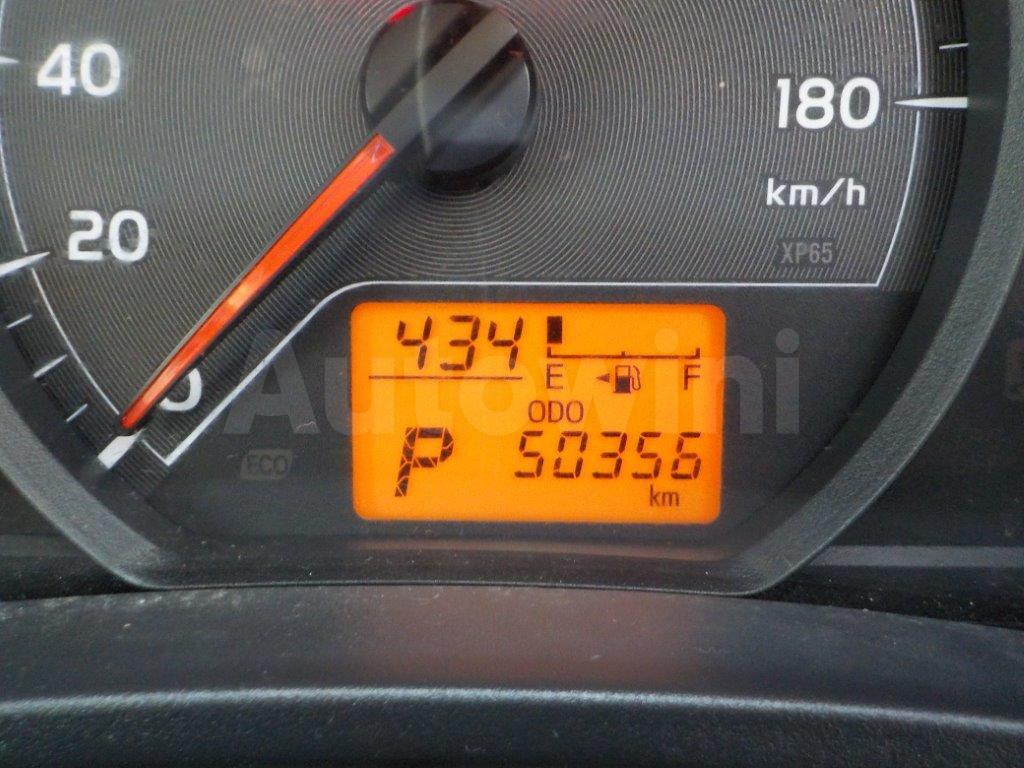 2011 TOYOTA VITZ F - 38