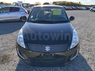 KSP130-2188*** 2016 TOYOTA VITZ F-1