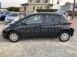 2014 TOYOTA VITZ F - 24