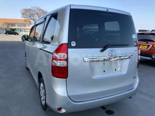 2013 TOYOTA NOAH YY - 23
