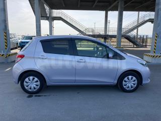 2014 TOYOTA VITZ F SMILE - 18