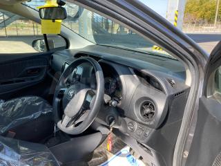 2017 TOYOTA VITZ F - 7