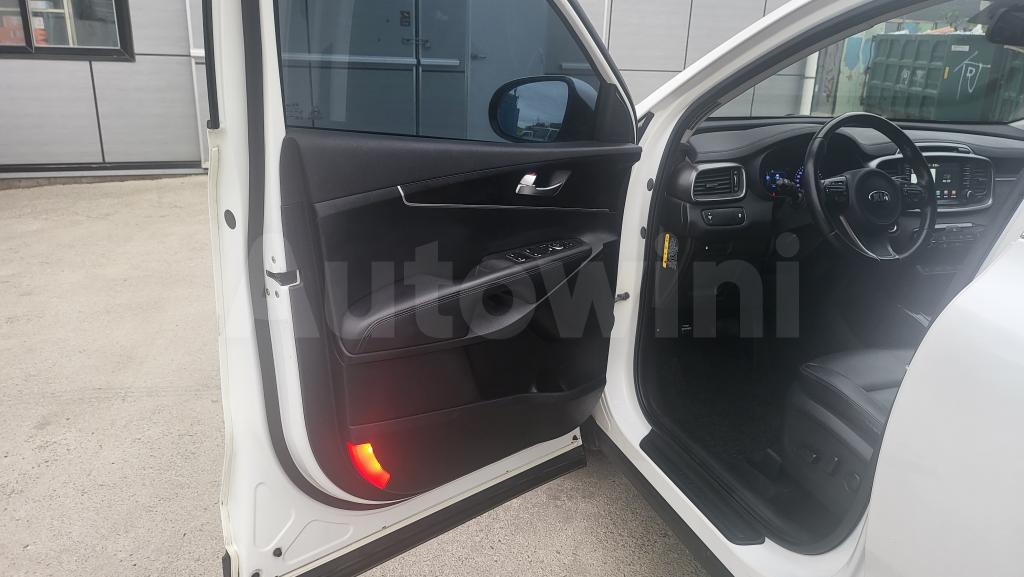 2015 KIA  SORENTO 2.0 2WD PRESTIGE - 30
