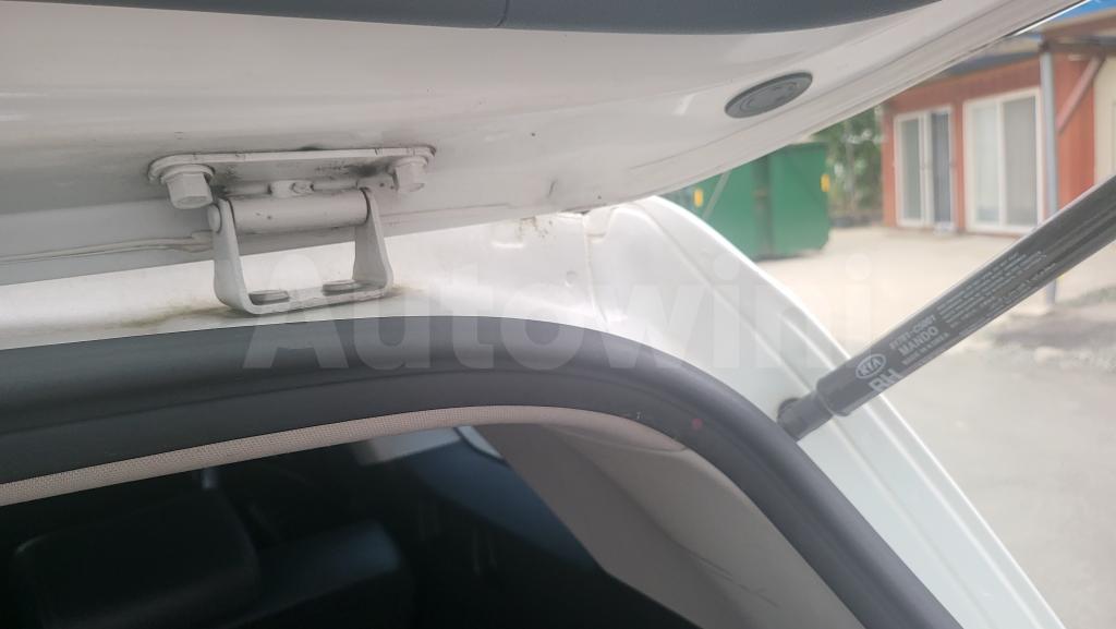 2015 KIA  SORENTO 2.0 2WD PRESTIGE - 35