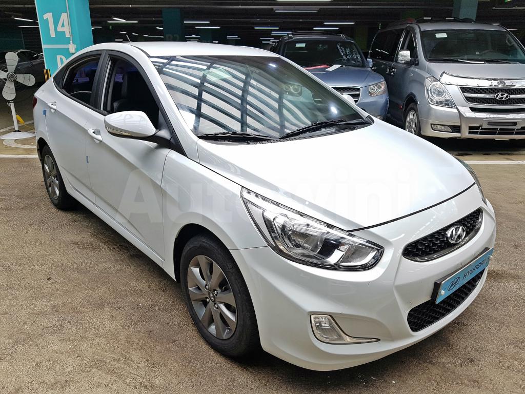 KMHCT41BEJU370116 2018 HYUNDAI ACCENT  G(15R+LEATHER+ANDROID)-3