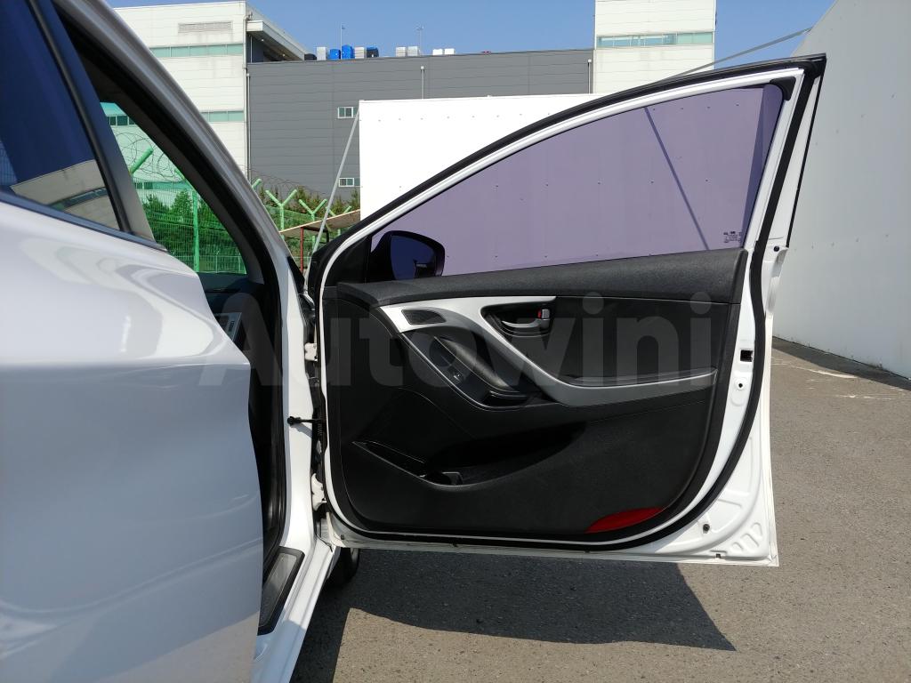 2015 HYUNDAI  AVANTE ELANTRA MODERN *SUNROOF+S.KEY* - 41