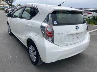 2015 TOYOTA HYBRID L - 7