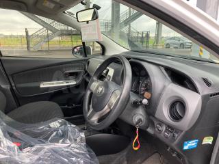 2015 TOYOTA VITZ F - 12