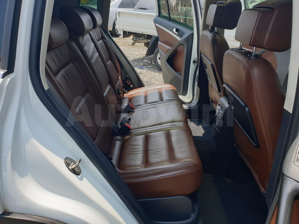2015 VOLKSWAGEN  TIGUAN 4WD 2.0 TDI P/SUN BROWN SEAT - 18