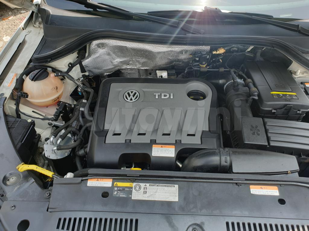 2015 VOLKSWAGEN  TIGUAN 4WD 2.0 TDI P/SUN BROWN SEAT - 37