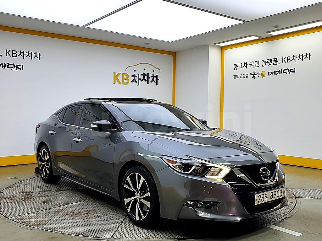 1N4AA6AP8JC403603 2018 NISSAN MAXIMA 3.5 PLATINUM-1