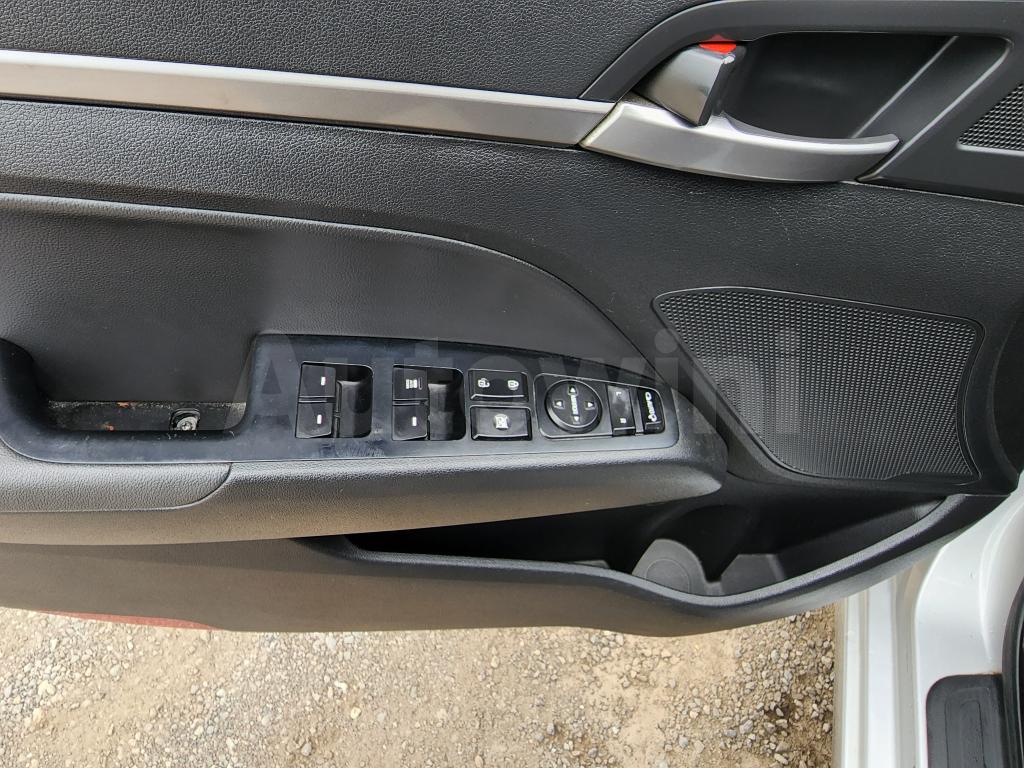 2016 HYUNDAI AVANTE AD ELANTRA SMART 2WD A/T NAVI ABS S.KEY - 40
