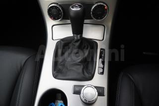 2011 MERCEDES BENZ SLK CLASS SLK-200-2WD - 23