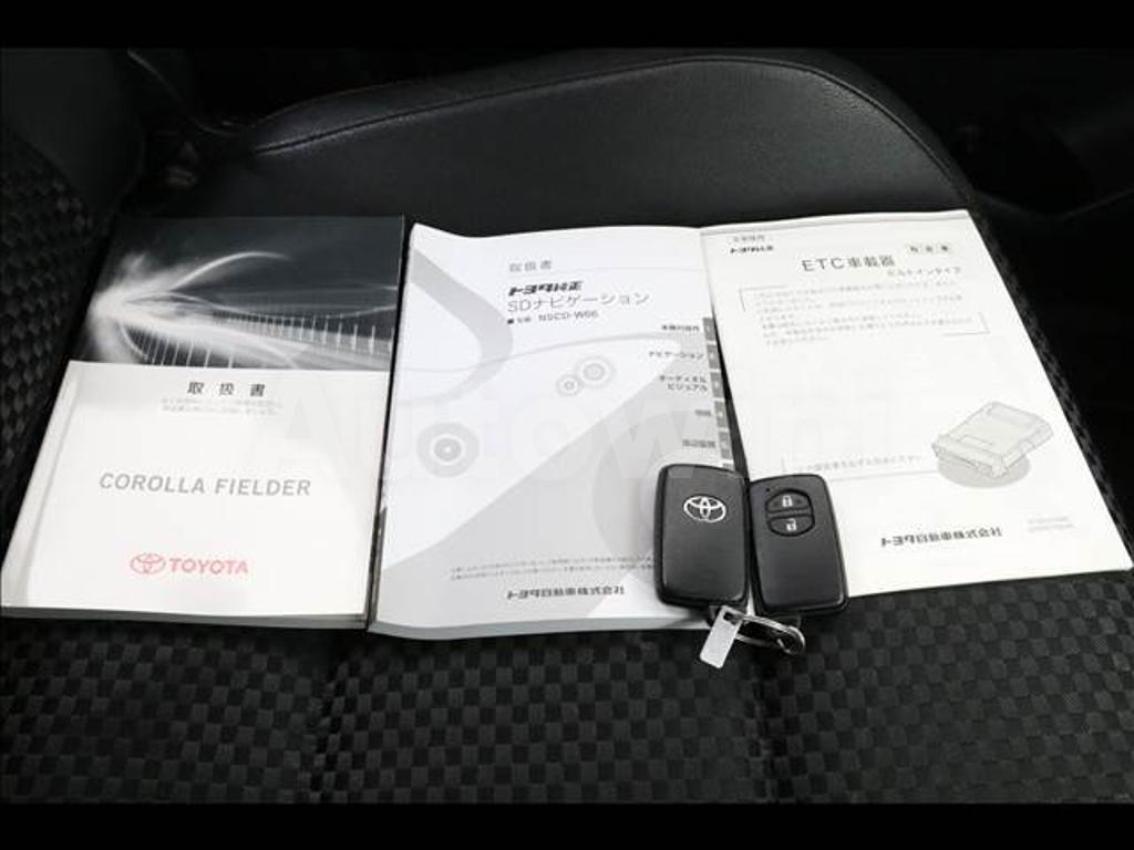 2017 TOYOTA COROLLA FIELDER - 8