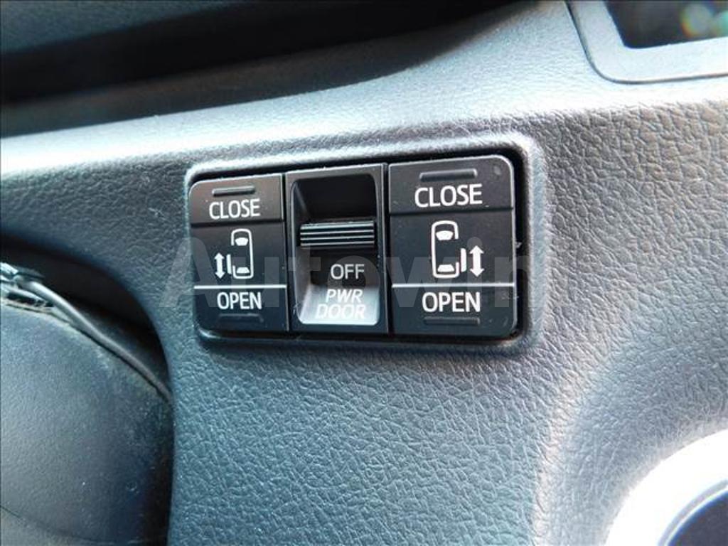NSP170-7110994 2017 TOYOTA SIENTA-3