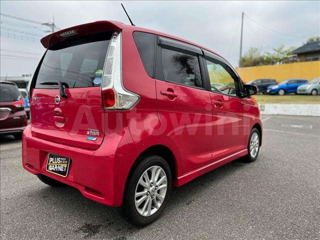 B21W-0211430 2015 NISSAN DAYZ-4