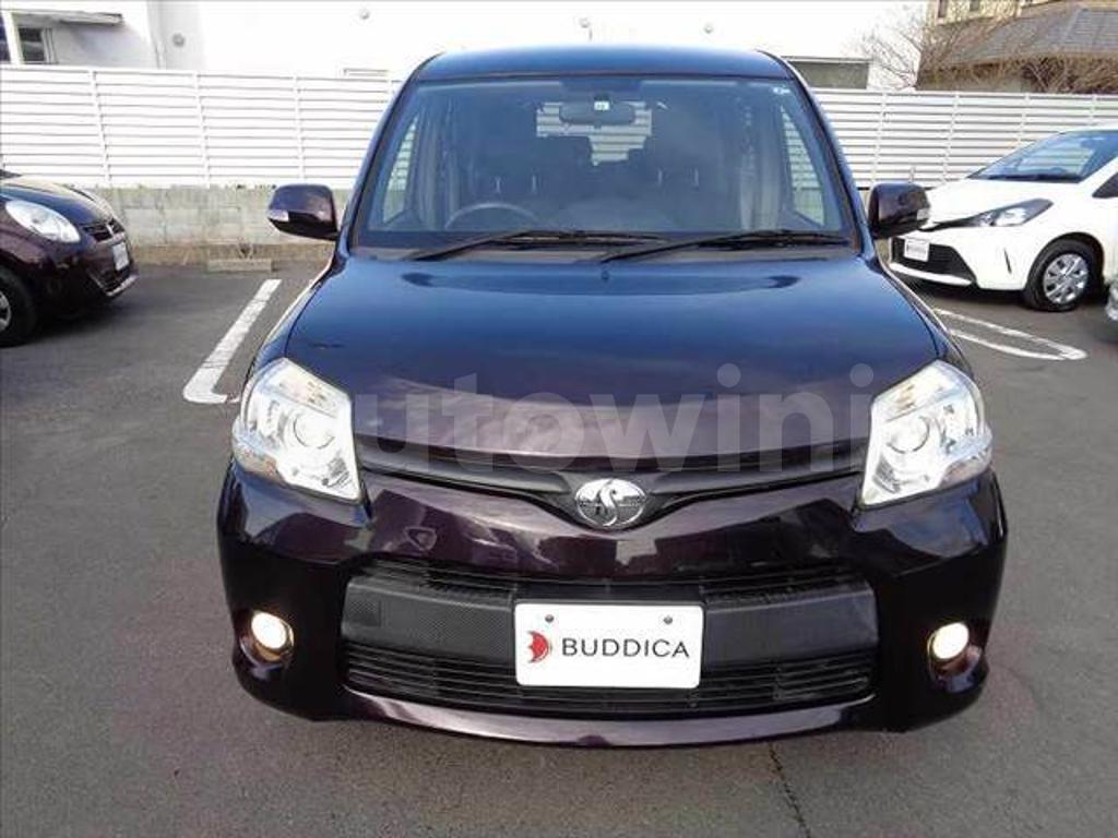 2011 TOYOTA SIENTA - 8