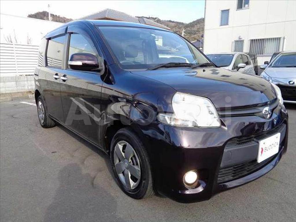 2011 TOYOTA SIENTA - 9