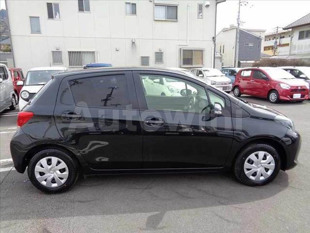 2014 TOYOTA VITZ - 10