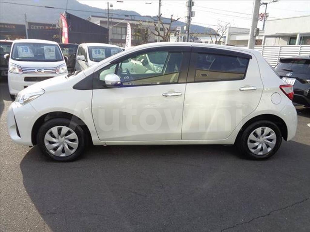 2019 TOYOTA VITZ - 10