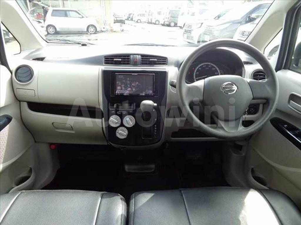 B21W-0056529 2013 NISSAN DAYZ-1