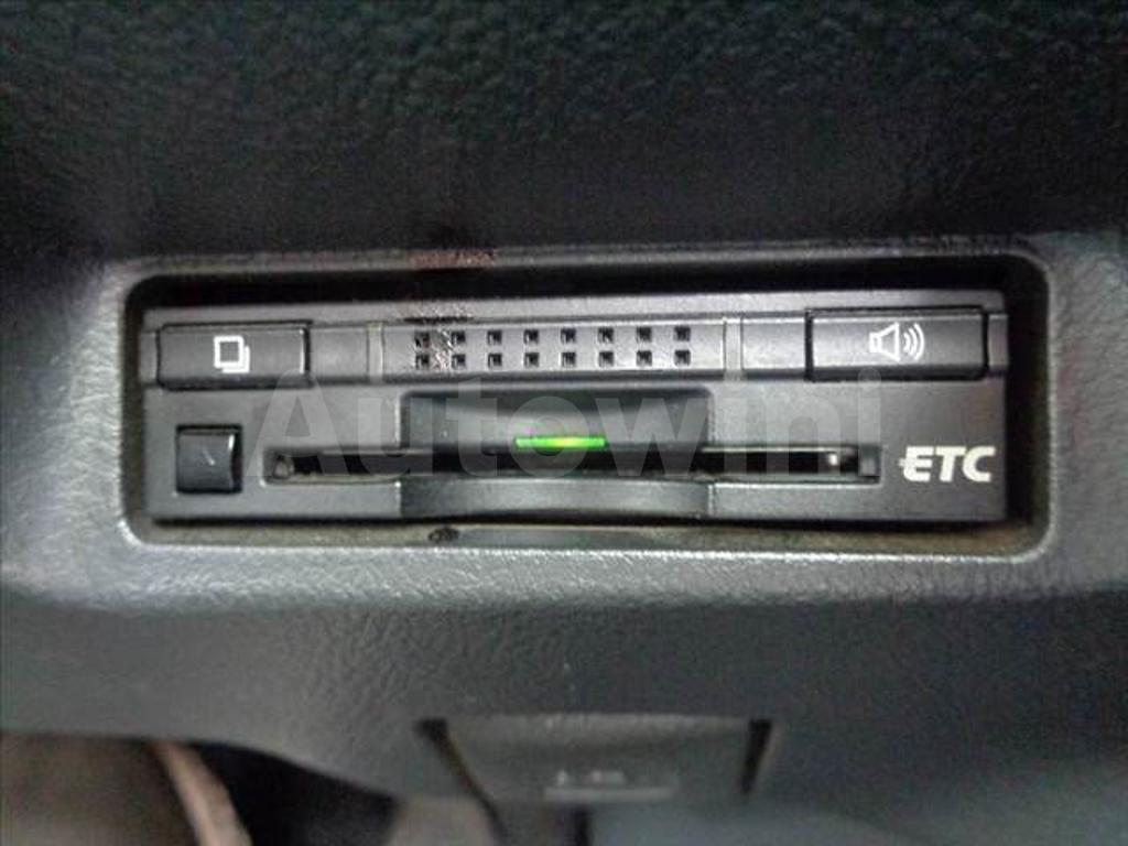 ZGE20-0117895 2011 TOYOTA WISH-5