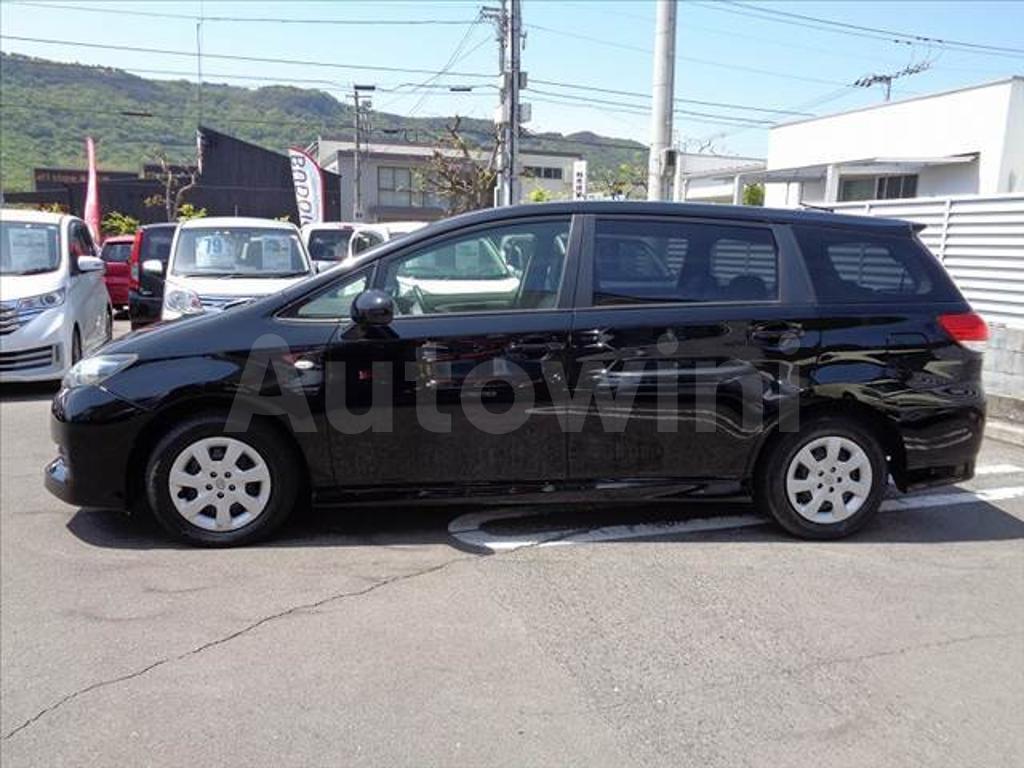 2011 TOYOTA WISH - 10