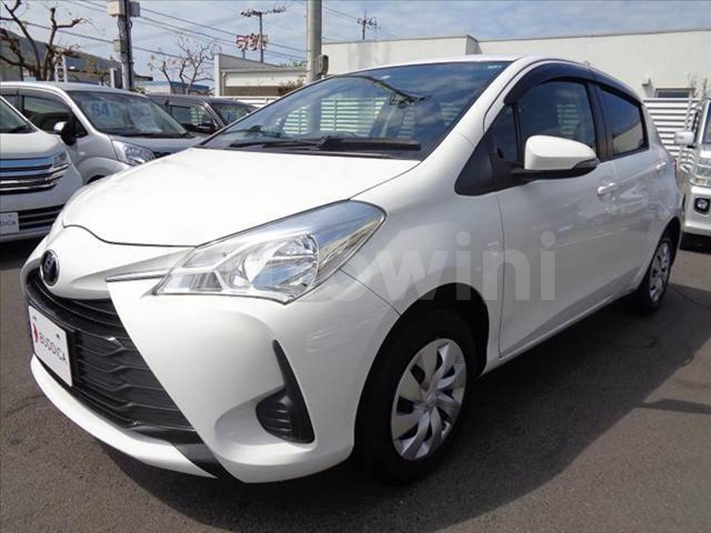 2017 TOYOTA VITZ - 8