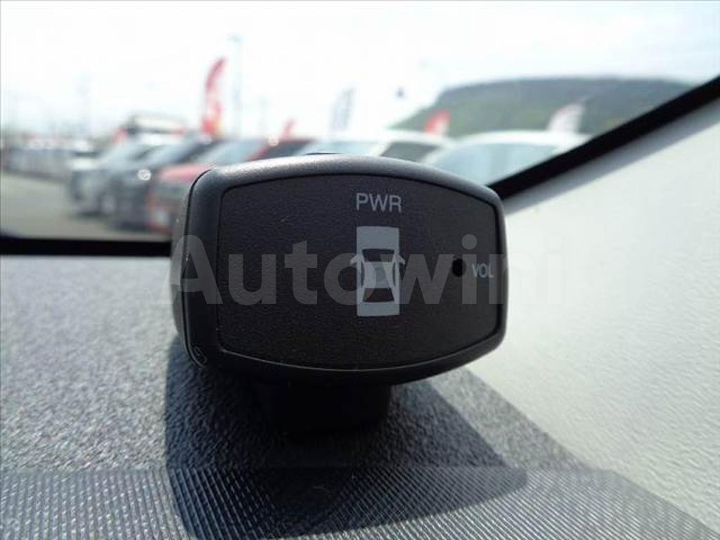 NHP10-2451414 2015 TOYOTA AQUA-4