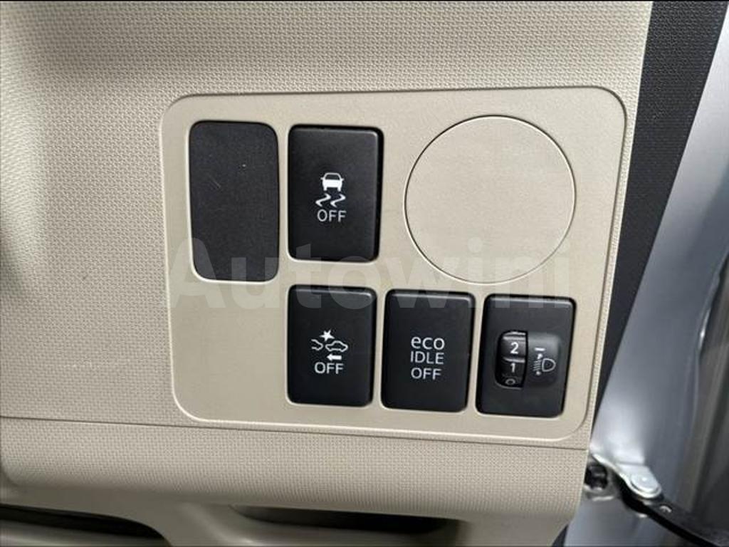 LA100S-1000056 2013 DAIHATSU MOVE-2